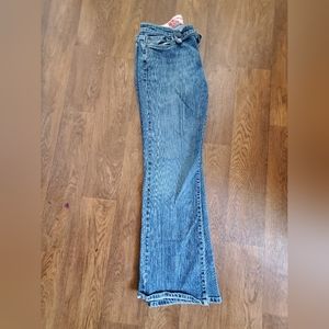 Old Navy Stretchy low waisted jeans SZ 10, 29" Inseam